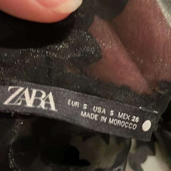 Zara sheer black/flower top size small - Picture 3 of 5